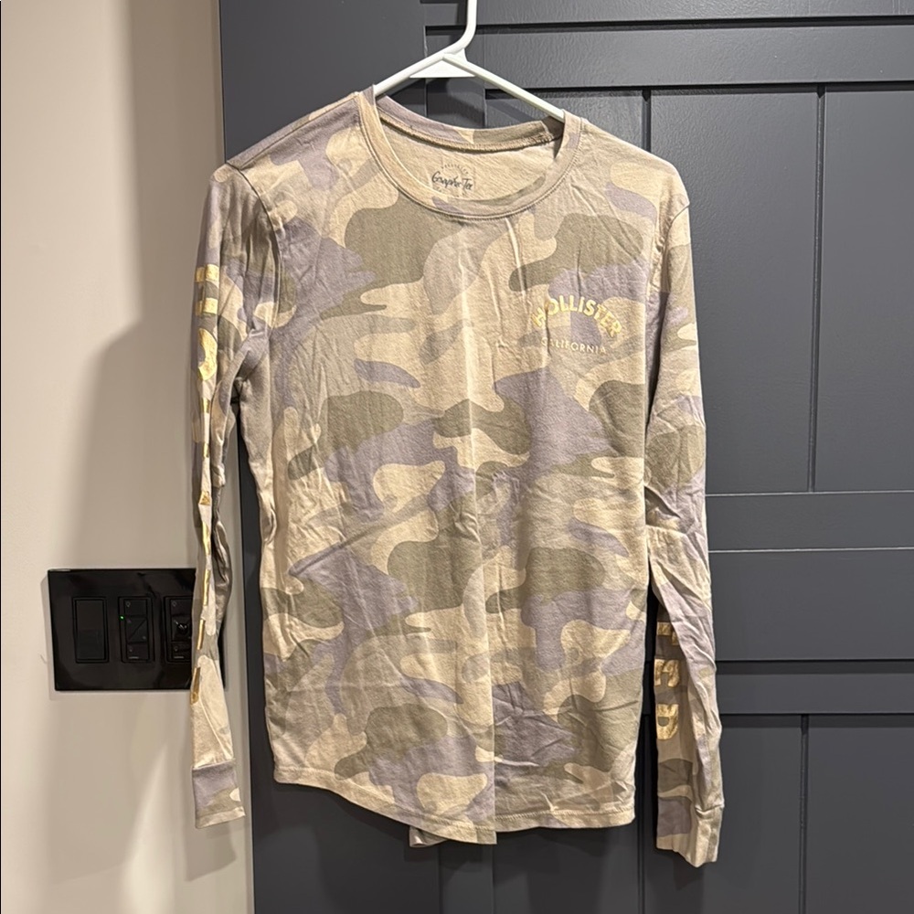 Hollister Camo Long Sleeve Tee